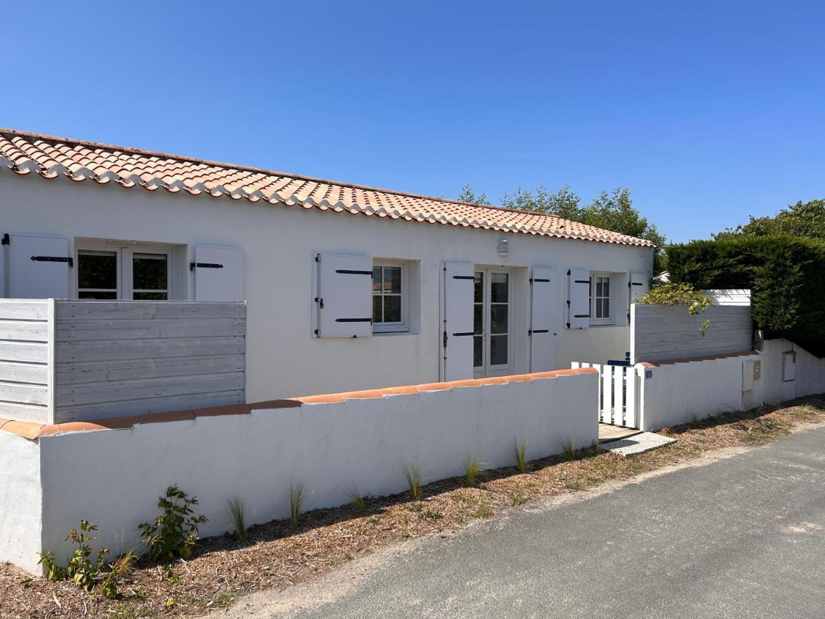 Petite Maison Au Calme, Dans Une Impasse L'Epine  Esterno foto